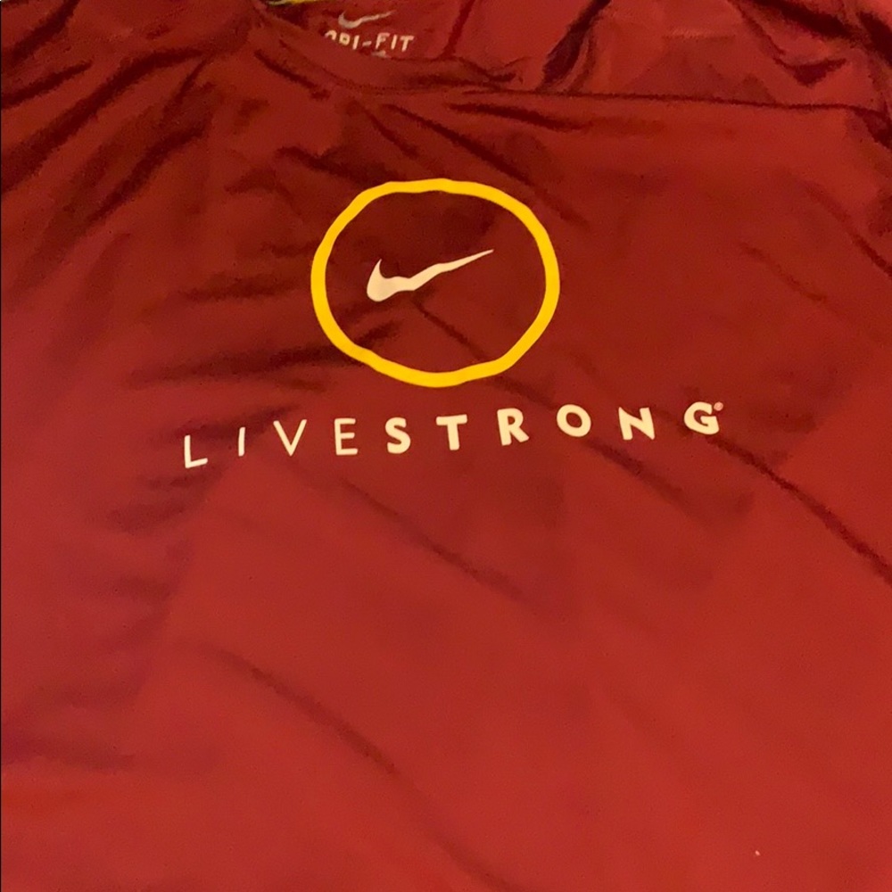 Nike livestrong T-shirt